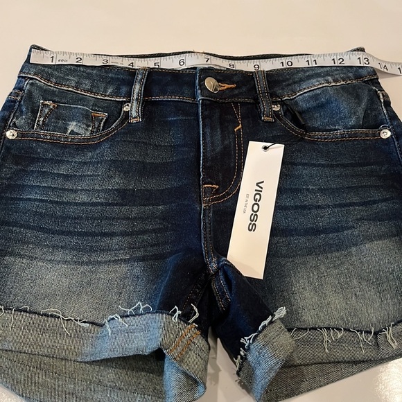 Vigoss Marley Mid Short NWT Size 24 - Picture 4 of 16